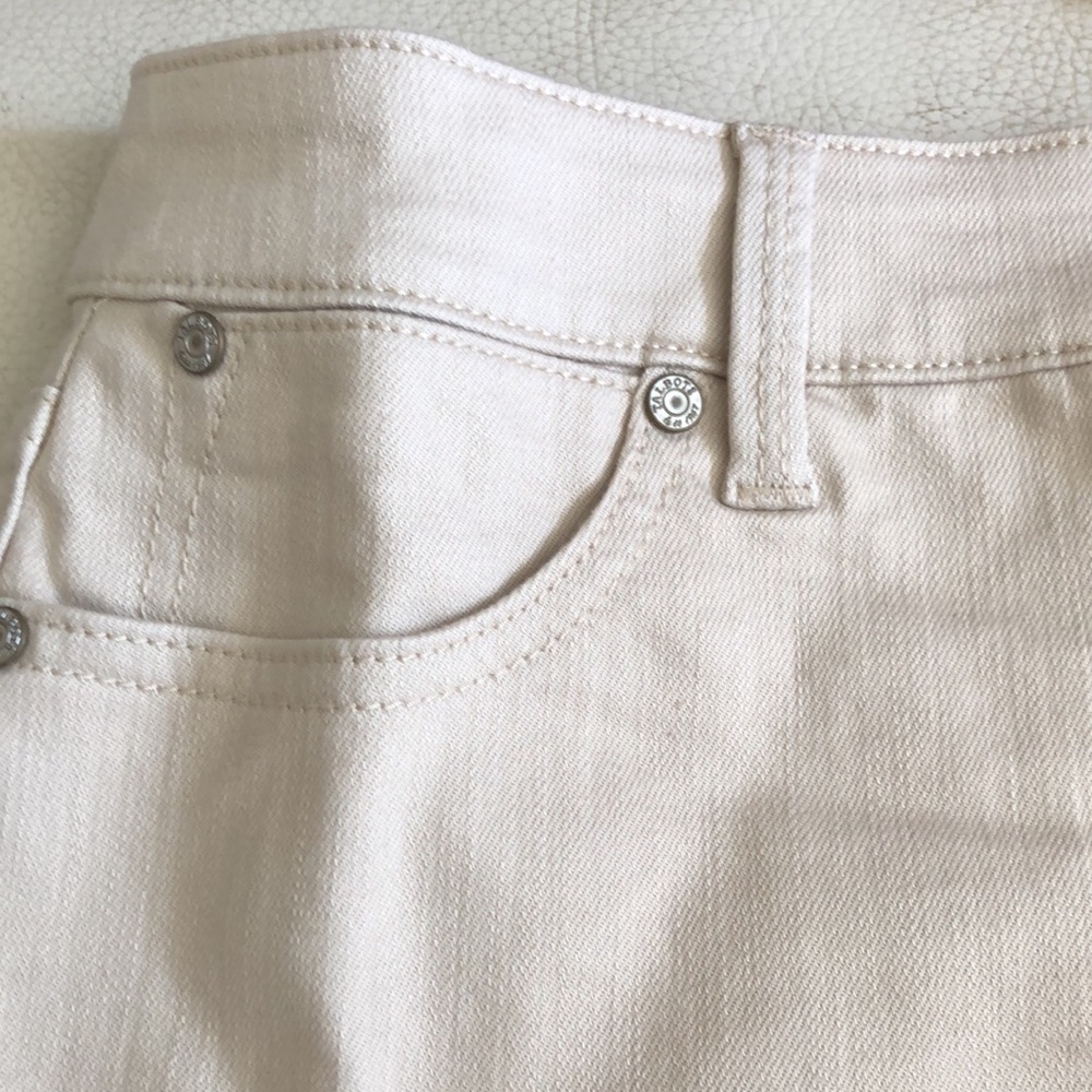 Talbots NWT light khaki denim pencil skirt - Picture 2 of 10